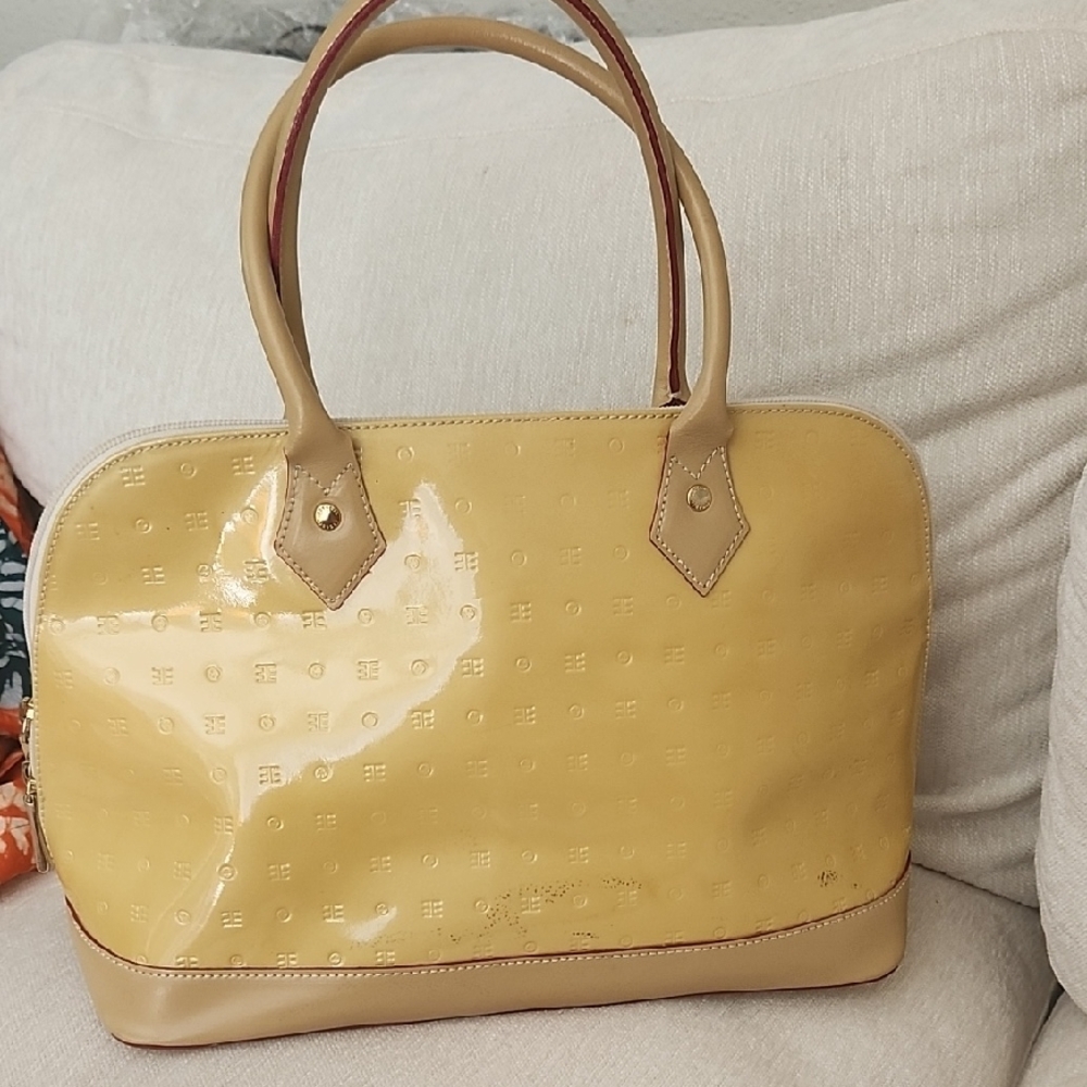 Chic Beige Shoulder Bag
